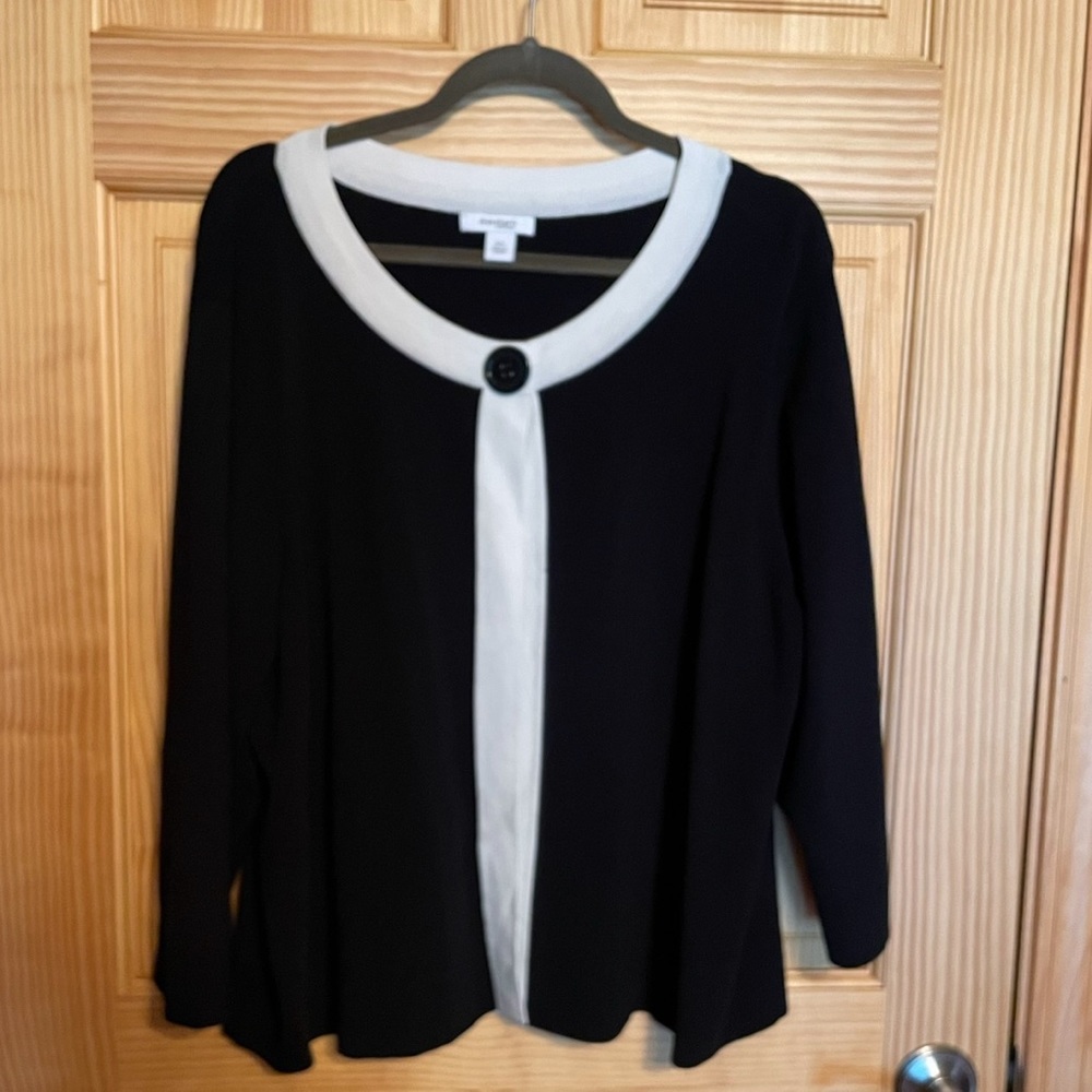 Dress Barn one bottom cardigan black with white trim size 24w